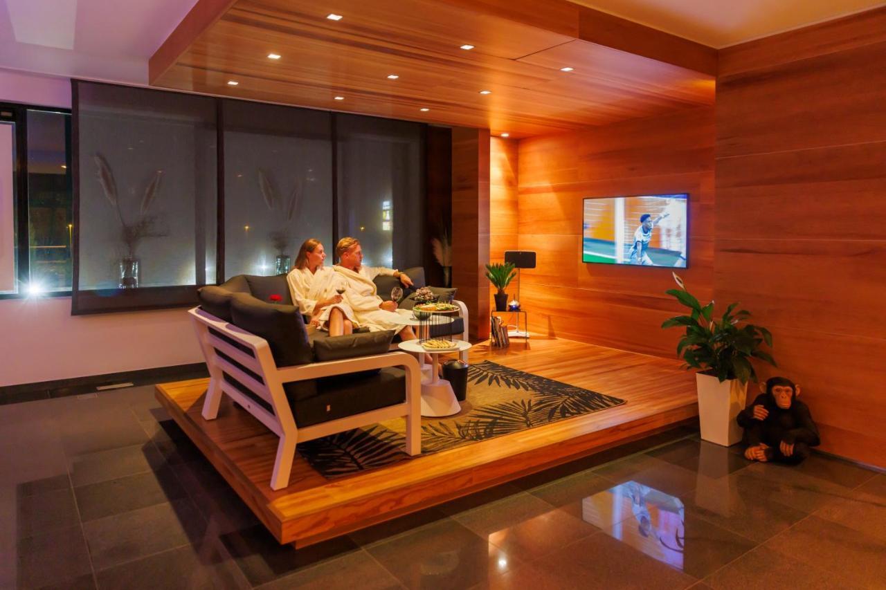 Wellness Dome Penthouse Suite Kerkrade Εξωτερικό φωτογραφία