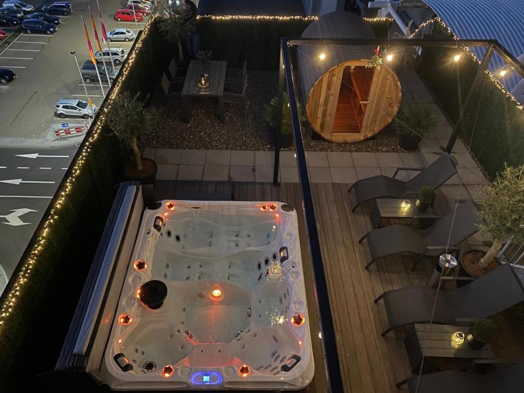 Wellness Dome Penthouse Suite Kerkrade Εξωτερικό φωτογραφία